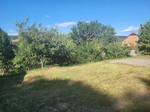 Proprietate deosebită cu panoramă spectacukoasă către lacul Pădureni - imagine 3