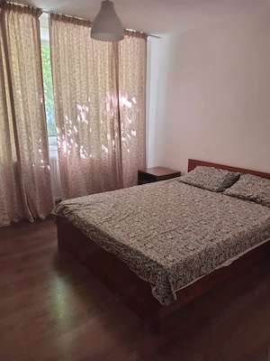 Inchiriez apartament 2 camere zona V uri - imagine 4