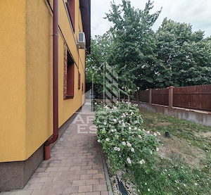 Casa individuala de vanzare cu 11 camere, an 2000, Lipovei, Timisoara - imagine 12