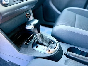 VW Touran 2.0Tdi Freestyle DSG 140 CP Xenon Navi Pilot PDC padele, 2010  - imagine 10