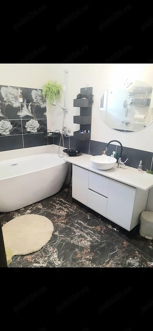 Casa individuala,la asfalt,,pe colt,foarte economica,teren 700mp, FS 46 ml - imagine 3