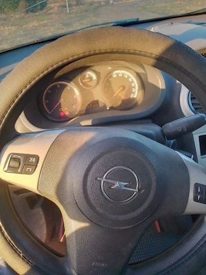 Opel Corsa D - imagine 3