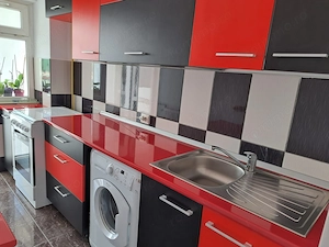 De inchiriat apartament cu o camera, Gara, etaj 4, 300 euro - imagine 8