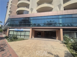 Spatiu multifunctionale - clinica, comercial, showroom, birouri - imagine 8