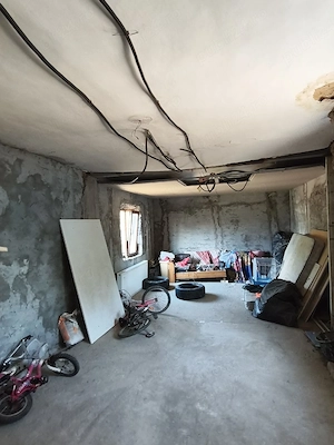 vând casă în comuna Cumpăna strada străjerii nr 26 .   121.000 pentru mai multe detali  