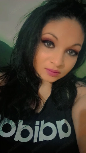 Larisa sunt nouă 