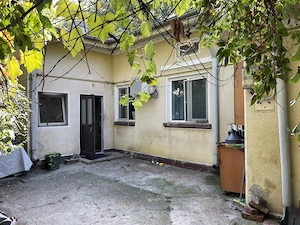 Casă de vânzare   3 camere, teren 123 mp, toate utilitățile - imagine 3