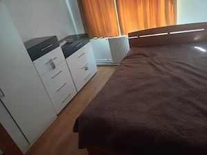 Închiriez ap 3 camere decomandat - imagine 2