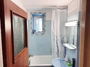 3 camere vis a vis Park Lake