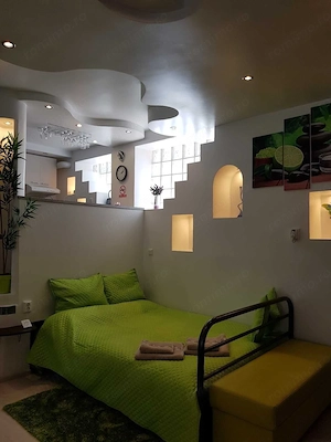 Garsonieră spațioasă de închiriat, 45 mp - lângă Univ. Transilvania - imagine 3