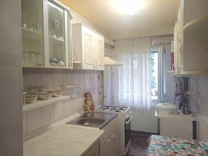 Vând apartament in Sibiu confort 1 de 92 mp, 4 camere decomandate (opțiune a 5-a), bucătărie, 2 băi  - imagine 6
