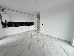 Apartament cu 2 camere, etaj intermediar, zona Planetelor - imagine 2