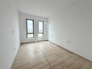 Apartament cu 2 camere, etaj intermediar, zona Planetelor - imagine 3