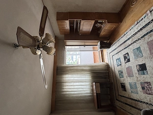 PROPRIETAR - GARA BILLA - Camera mare(living) in apartament 4 camere - imagine 2