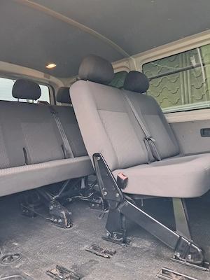 Vand Volkswagen T5 ,euro 5 ,8 locuri - imagine 2
