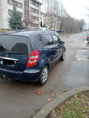 Mercedes A 200 - imagine 3