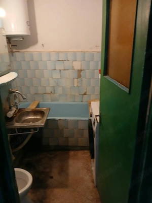 Apartament 3 camere Agigea - imagine 2
