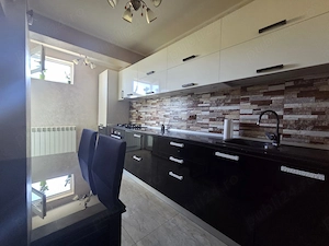2cam Micro18 renovat mobilat centrala 2 balcoane lift - imagine 3