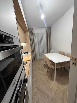 De vanzare apartament 2 camere cu finisaje de calitate + parcare subterană inclusă - imagine 6
