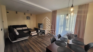 Casa individuala,4 camere,pet friendly,Dumbravita zona centrala