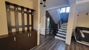 Casa individuala,4 camere,pet friendly,Dumbravita zona centrala - imagine 9