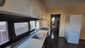Casa individuala,4 camere,pet friendly,Dumbravita zona centrala - imagine 4