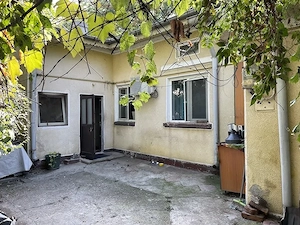 Casă de vânzare 3 camere, teren 123 mp, toate utilitățile - imagine 3