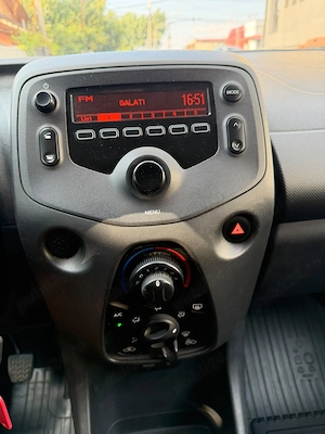 Vând Toyota Aygo  - imagine 7