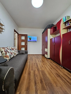 Apartament 1 cameră, 34mp, mobilat, utilat, parcare inclusă, Florești, Str.Stejarului. - imagine 4