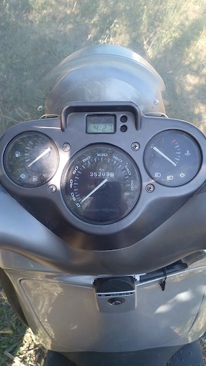 scuter aprilia scarabeo 200 - imagine 3