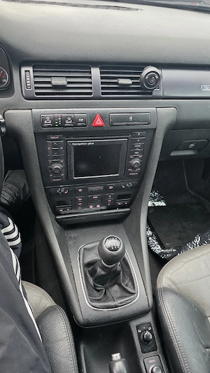 Audi A6c5 Allroad 2004 - imagine 9