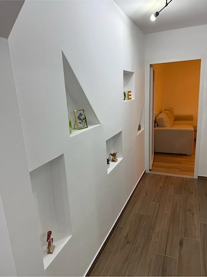 Vand apartament 3 camere, etaj 3, bloc izolat - imagine 8