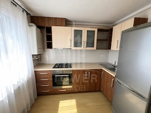 Apartament 3 camere de inchiriat-spatios si luminos - imagine 4