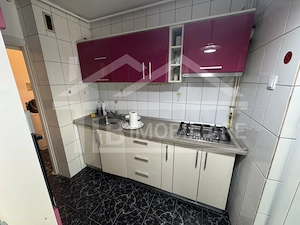 Apartament cu 3 camere,  decomandat, 54 mp, zona E-ON - imagine 9