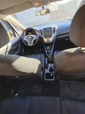 Vand Hyundai ix20  - imagine 3
