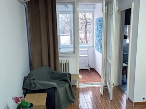 garsoniera barajul bicaz-5 minute metrou costin georgian - imagine 3