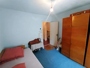 Apartament 3 camere etaj 2 in Moldova Noua - imagine 6
