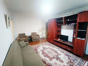 Apartament 2 camere in zona ultracentrala Moldova Noua - imagine 4