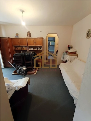 Apartament 3 camere etaj 2 in Moldova Noua - imagine 4
