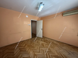 Apartament 4 camere, parter inalt zona Punctele Cardinale - Central - imagine 8