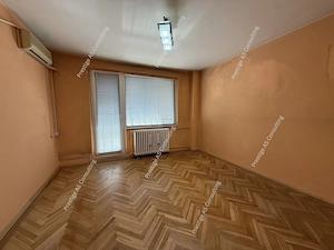 Apartament 4 camere, parter inalt zona Punctele Cardinale - Central - imagine 16