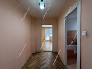 Apartament 4 camere, parter inalt zona Punctele Cardinale - Central - imagine 14