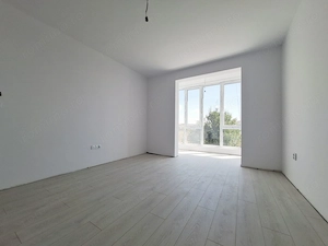 ETAJ 1.Bloc Nou.2 balcoane.78 mp utili!! - imagine 4