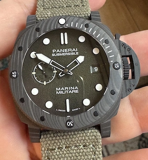 Panerai PAM1698 Submersible Marina Militare 44 mm CarboTech VSF P900