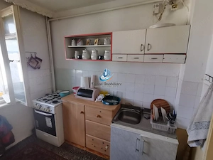 Apartament 3 camere semidecomandat cu 1 baie si 2 balcoane situat la etajul 5 in - imagine 3