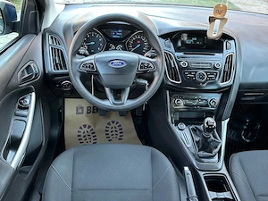 Ford Focus Facelift 2016-1.6 benzina clasic-Euro 6 -impecabila-Import Germania - imagine 4