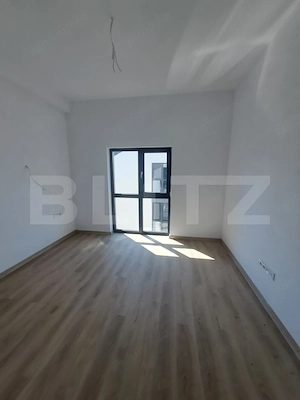 Apartament 3 camere, 62 mp, parcare, zona Sanpetru - imagine 3