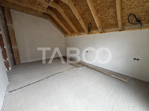 Casa individuala cu 5 camere carport si teren 478 mp Sura Mica Sibiu - imagine 16