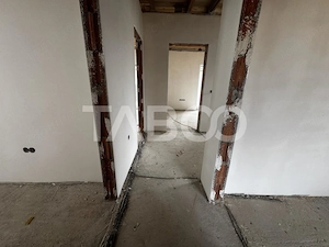 Casa individuala cu 5 camere carport si teren 478 mp Sura Mica Sibiu - imagine 14