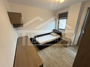 Apartament de 3 camere, decomandat, modern, 70mp, Zona UMFST - imagine 3